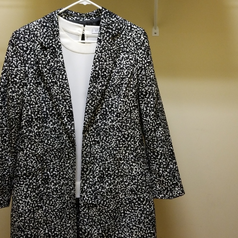 Kasper suits